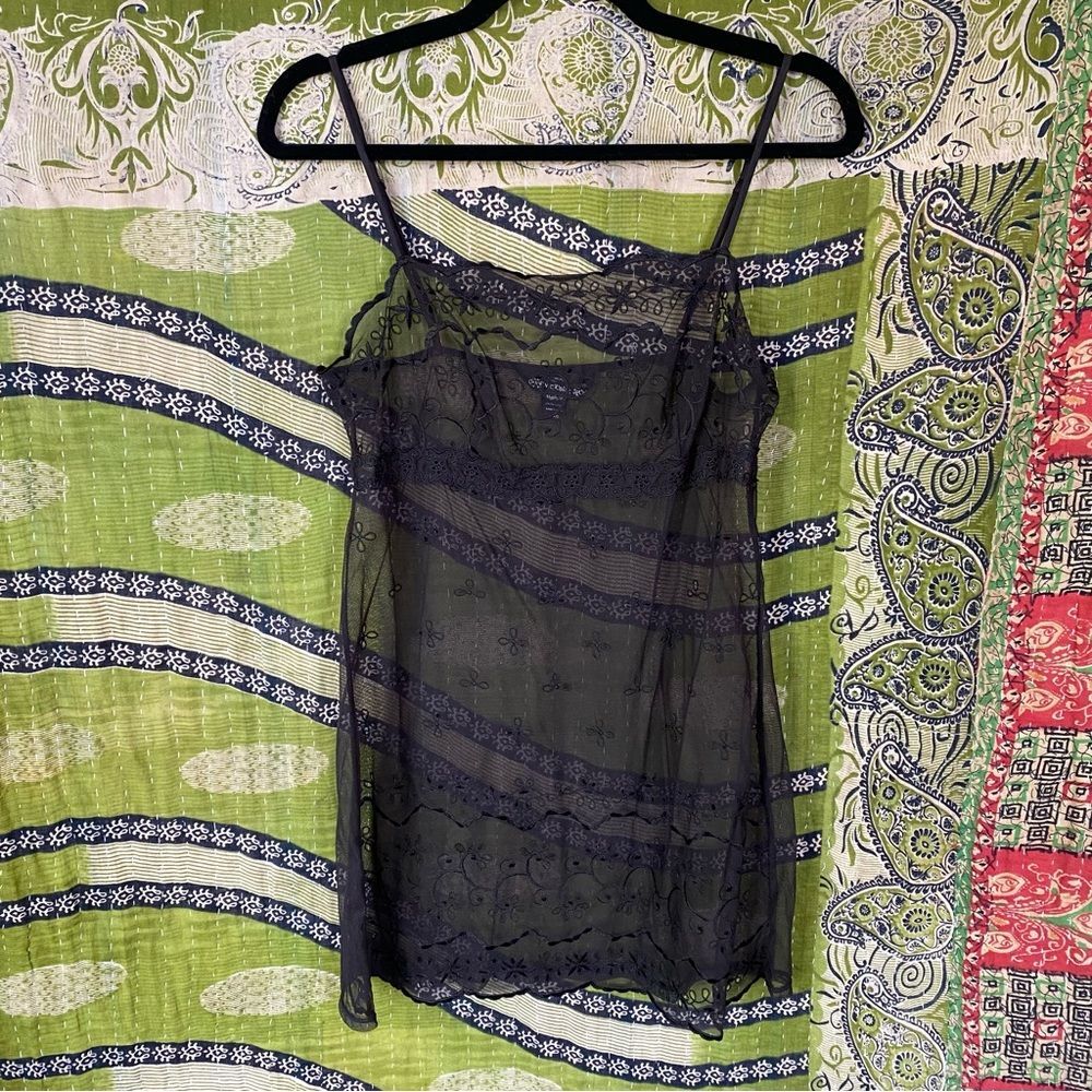 Vintage 90's Victoria's Secret Black Floral Sheer Babydoll Chemise Size Medium